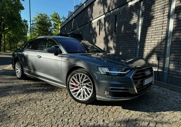 Audi A8 cena 272656 przebieg: 39500, rok produkcji 2021 z Łódź małe 562